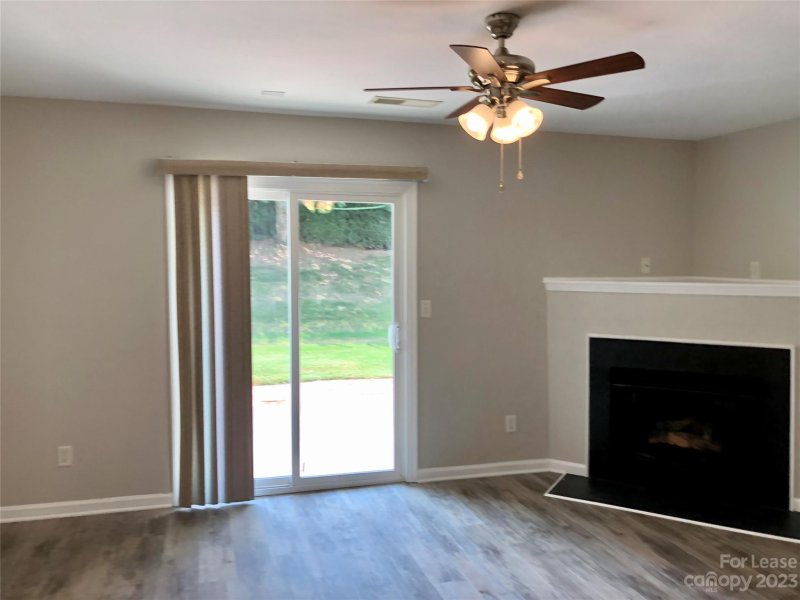 Property image 4 at 7483 Bluff Point Lane, Denver, NC 28037