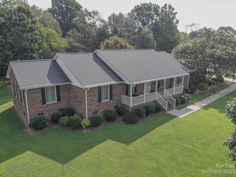 Property image 2 at 113 Butternut Drive, Kings Mountain, NC 28086