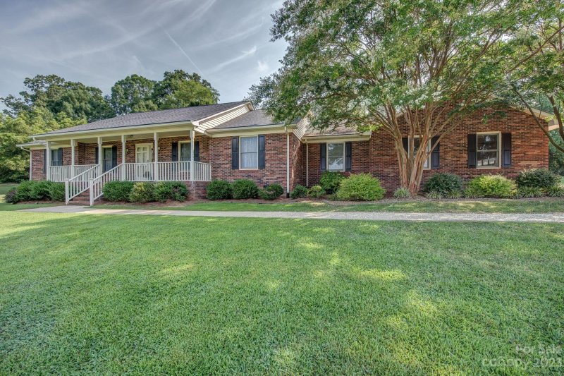 Property image 3 at 113 Butternut Drive, Kings Mountain, NC 28086