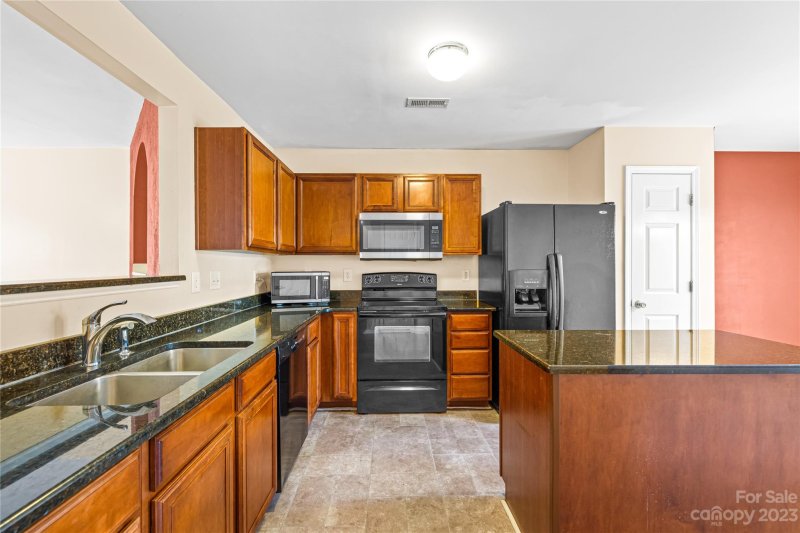 Property image 5 at 1140 Vistalite Lane, Dallas, NC 28034