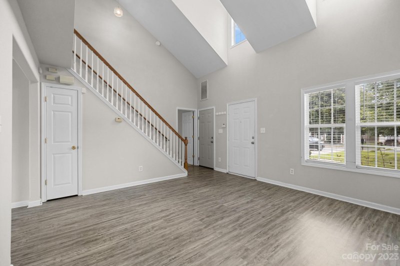 Property image 5 at 1022 Hipp Road, Charlotte, NC 28216