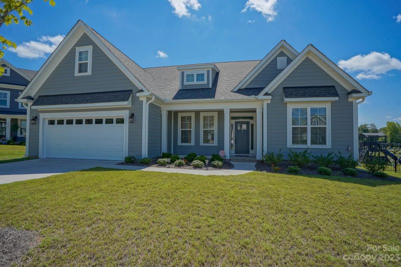 Property image 2 at 2343 Kingsley Drive, Concord, NC 28025