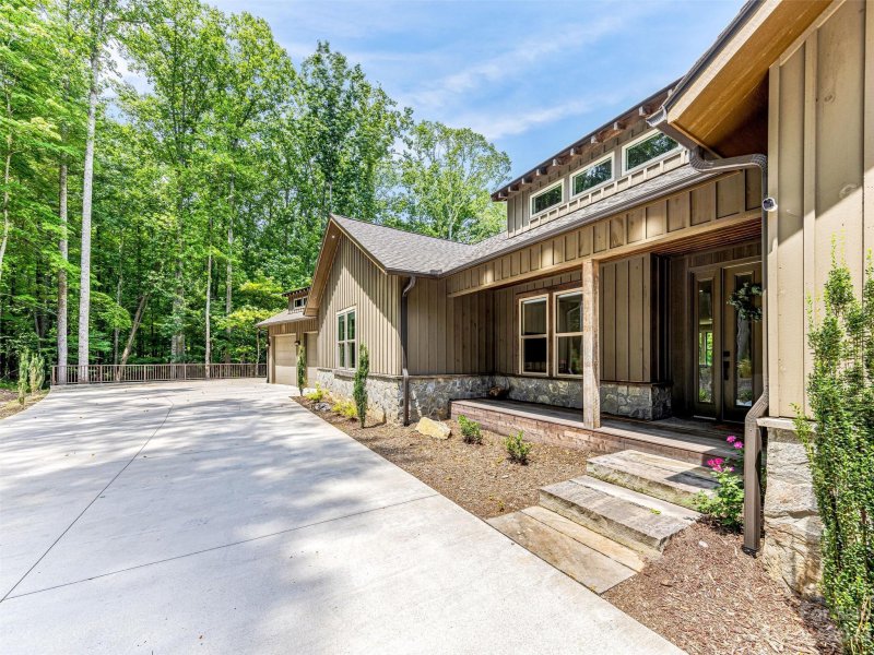 Property image 4 at 27 Gaston Mountain Road, Asheville, NC 28806