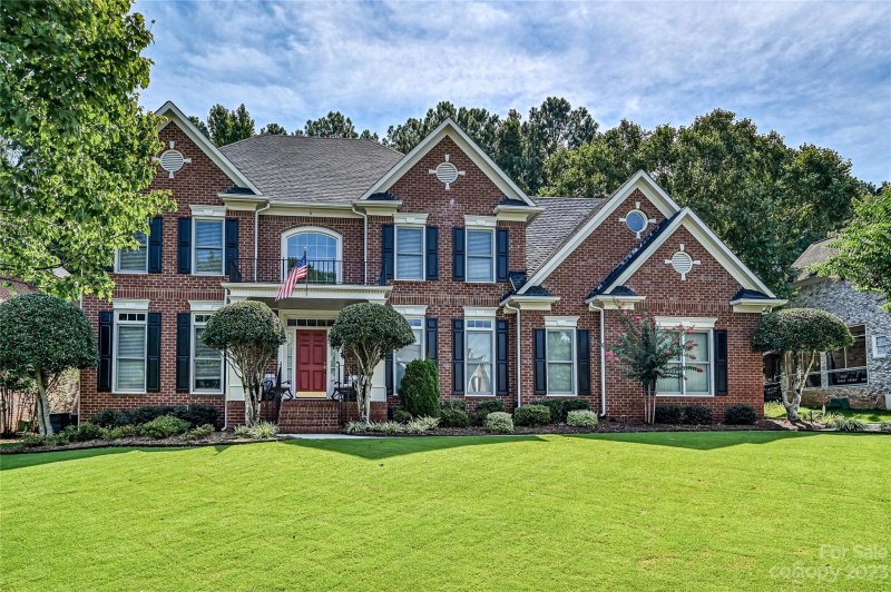 16427 Bridgehampton Club Drive