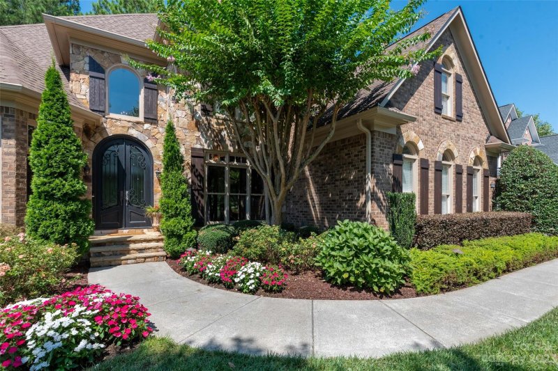 Property image 2 at 17116 Harcombe Drive, Charlotte, NC 28277