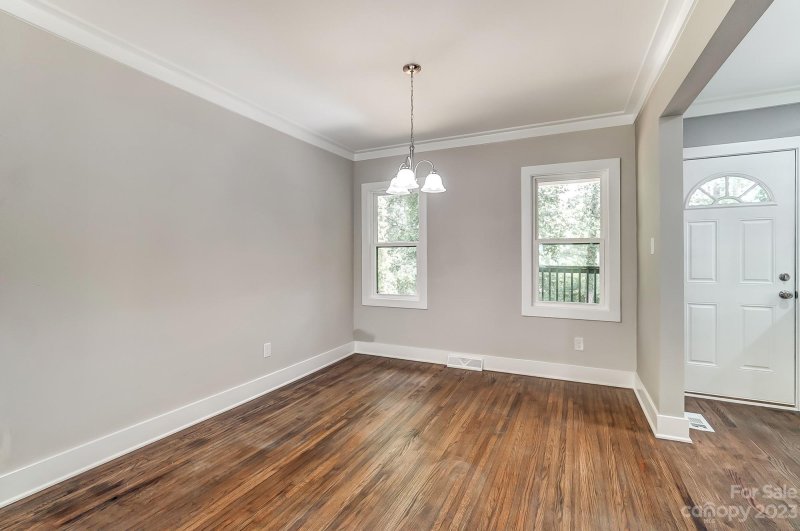 Property image 5 at 2119 Dickens Avenue, Charlotte, NC 28208