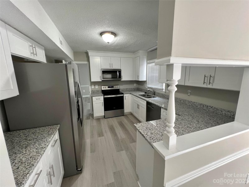 Property image 3 at 2034 Lawton Bluff Road, Charlotte, NC 28226