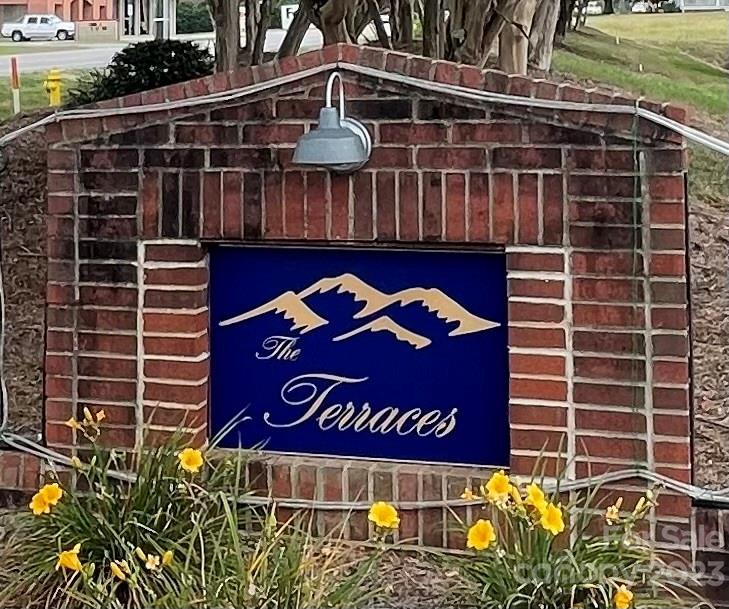 Property image 2 at 6243 Orchid Court, Denver, NC 28037