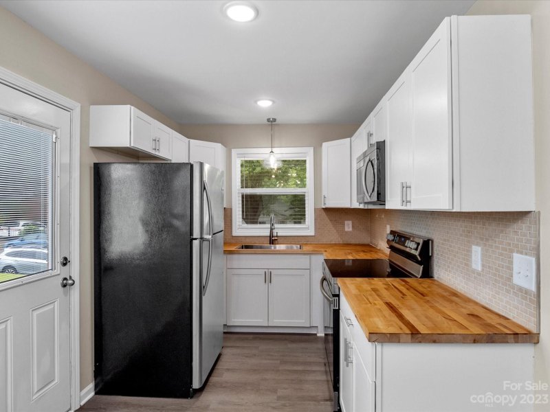 Property image 3 at 906 Eastwood Drive, Rock Hill, SC 29730