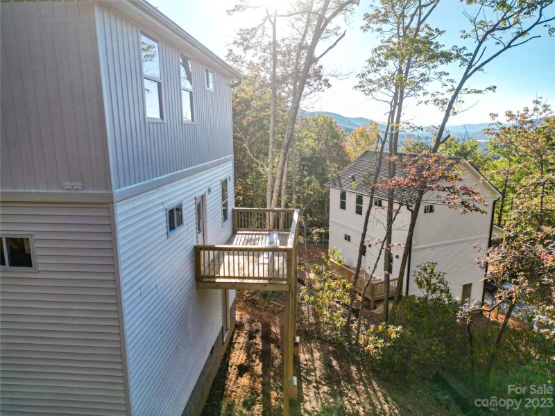 Property image 3 at 35 Hunting Lodge Drive, Black Mountain, NC 28711