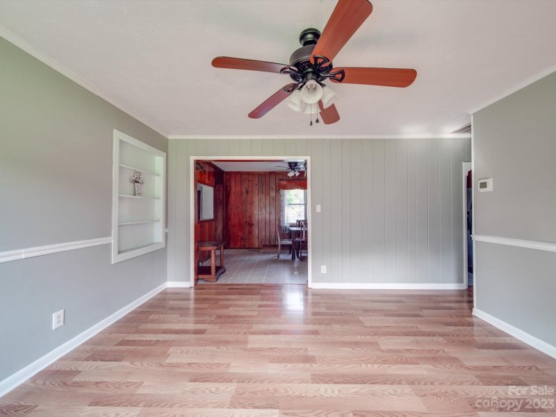 Property image 3 at 106 Pinetree Drive, Matthews, NC 28104