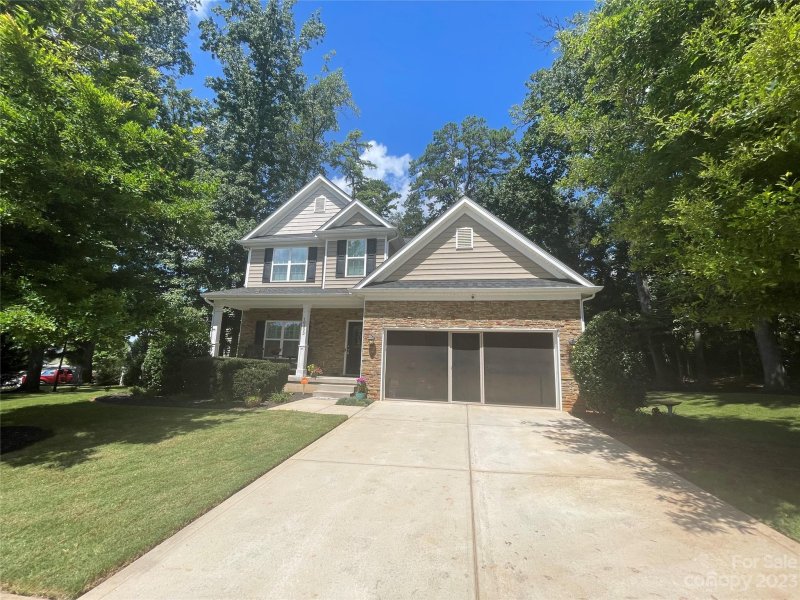 Property image 2 at 10303 Meridale Crossing Drive, Charlotte, NC 28269