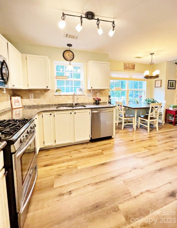 Property image 2 at 7830 Leisure Lane, Huntersville, NC 28078