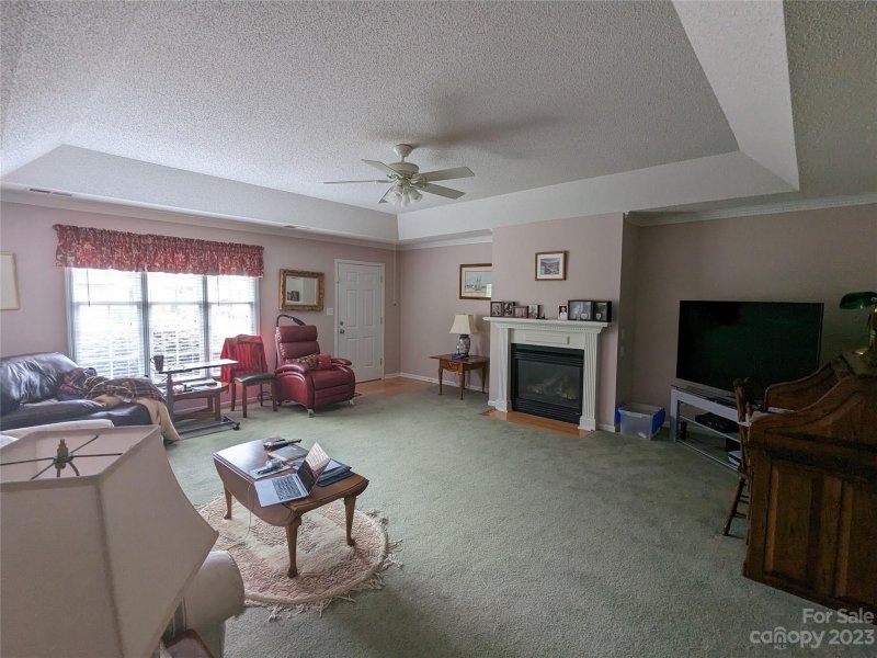 Property image 2 at 535 Queen Brogan Court, Gastonia, NC 28054
