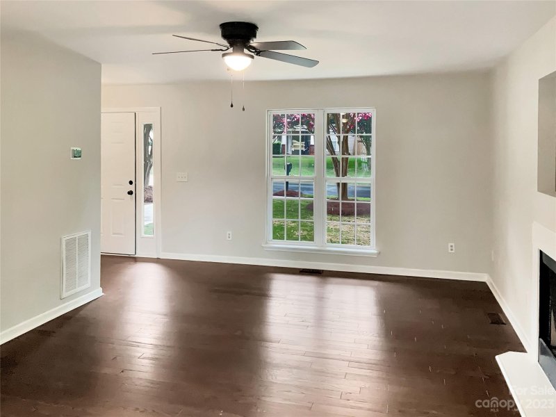 Property image 3 at 7801 Bella Vista Court, Charlotte, NC 28216