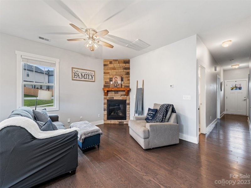 Property image 3 at 668 Cardwell Lane, Fletcher, NC 28732