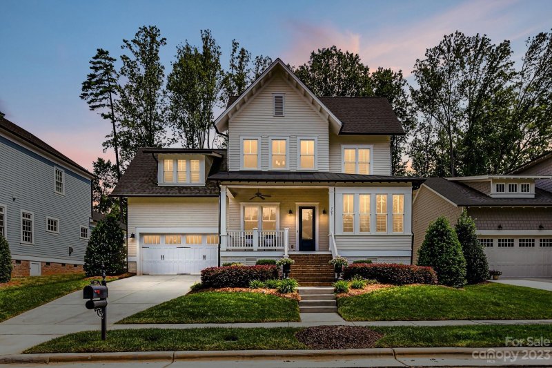 707 Patrick Johnston Lane