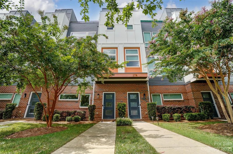 2720 Youngblood Street