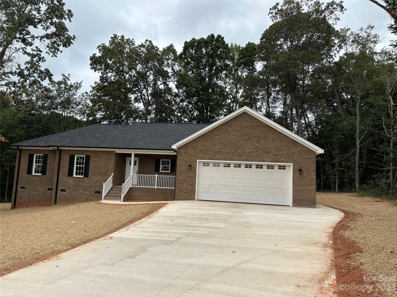 3394 Sweet Gum Drive