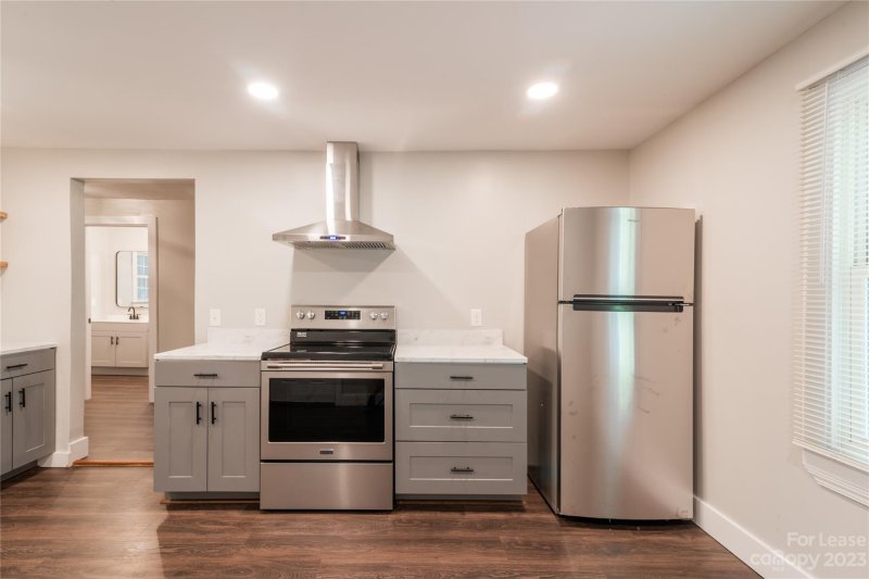 Property image 4 at 1108 W Walnut Avenue, Gastonia, NC 28052