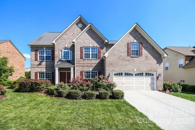 Property image 2 at 1002 Emerson Lane, Indian Trail, NC 28079