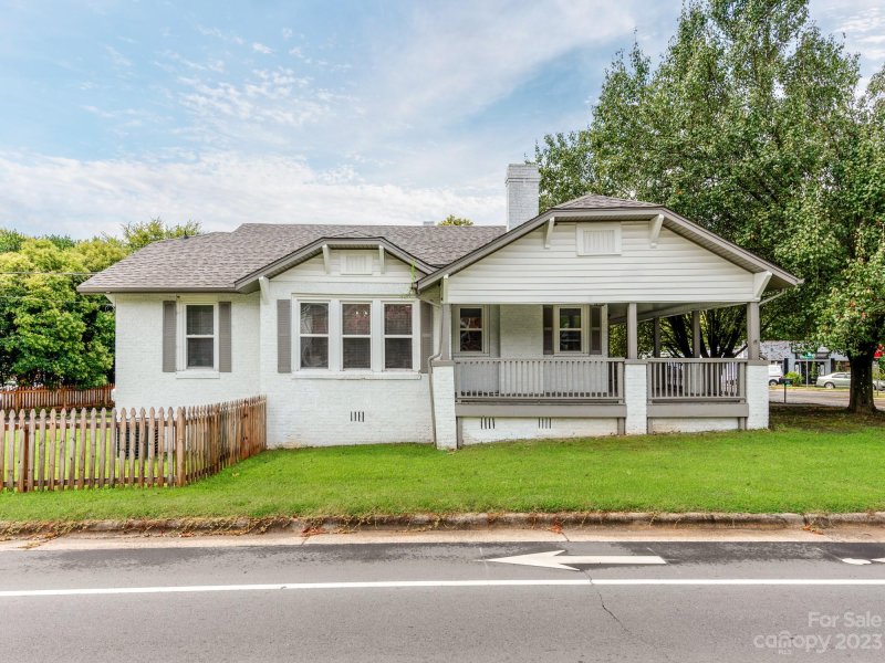 Property image 2 at 950 Lane Street, Kannapolis, NC 28083