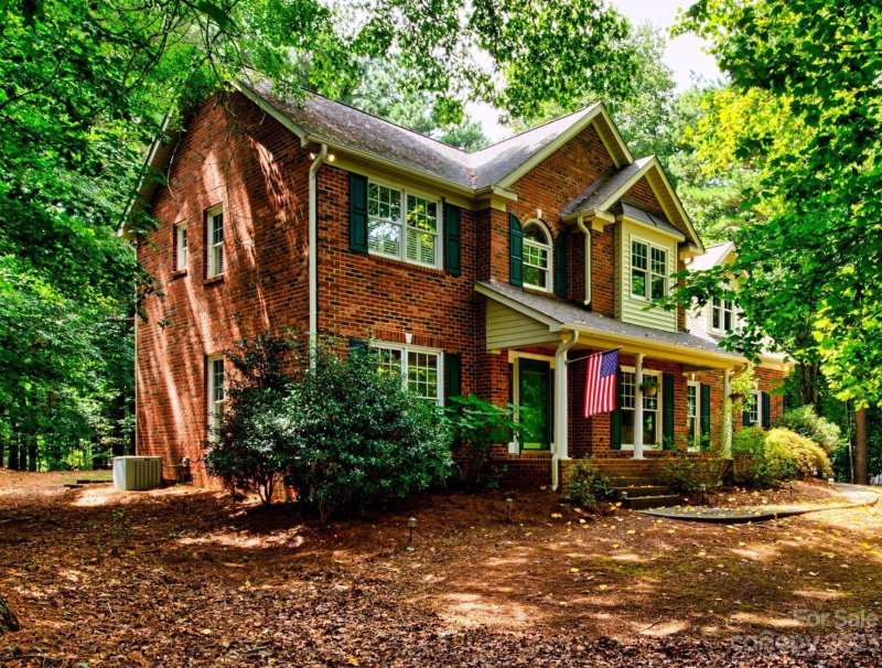 Property image 4 at 315 Beaten Path Road, Mooresville, NC 28117