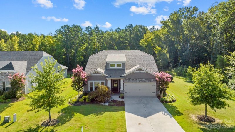 2123 Poplar Ridge Drive