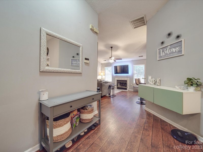 Property image 3 at 5701 Ebley Lane, Charlotte, NC 28227