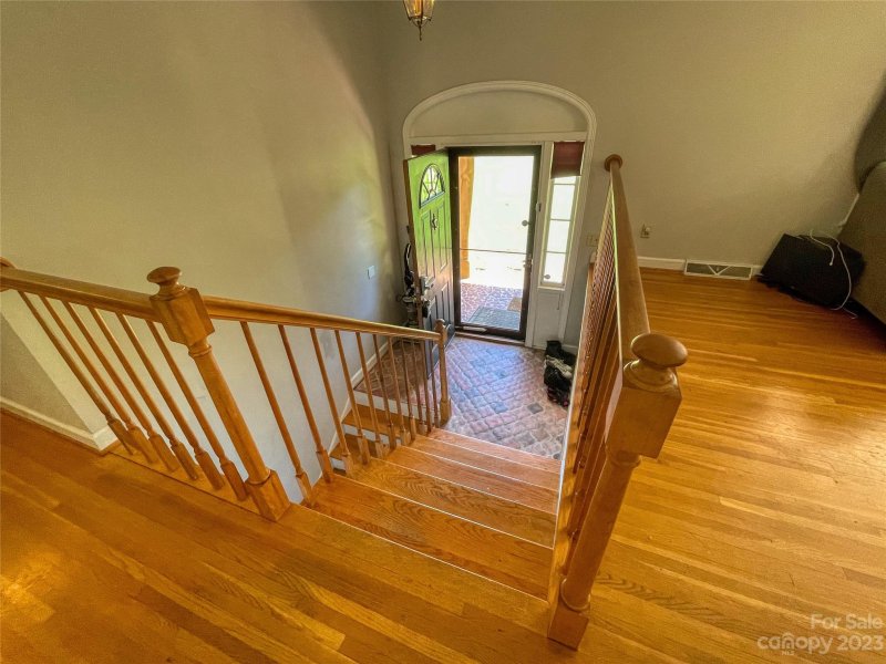 Property image 5 at 9021 Sharonbrook Drive, Charlotte, NC 28210