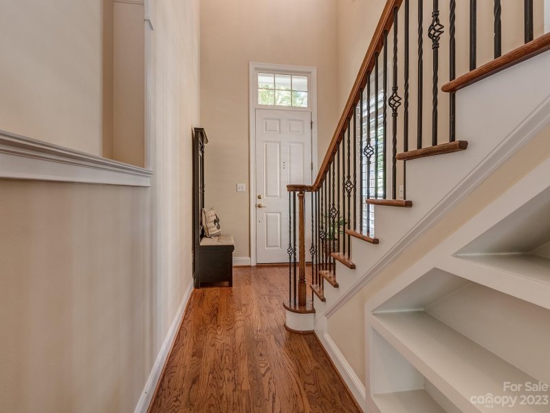 Property image 3 at 7722 Springs Village Lane, Charlotte, NC 28226