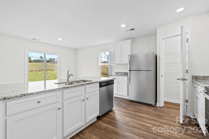 Property image 3 at 603 Lamorak Place, Richburg, SC 29729