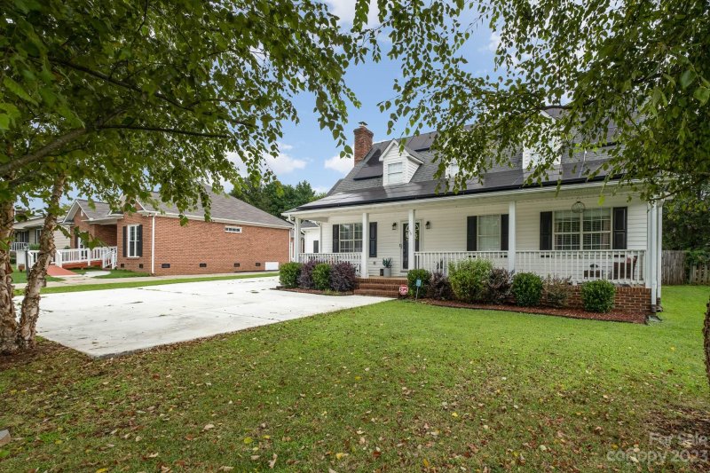 Property image 4 at 3638 Farm Lake Drive, Concord, NC 28027