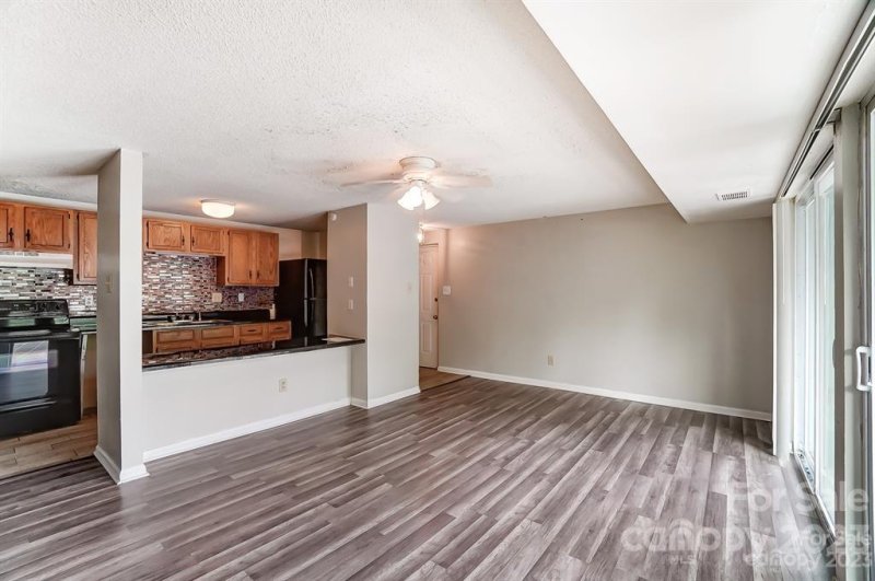 Property image 3 at 9325 Old Concord Road, Charlotte, NC 28213