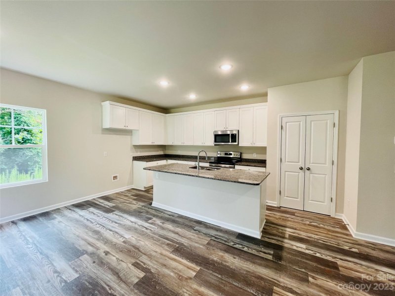 Property image 3 at 306 Goldfinch Court, Shelby, NC 28150