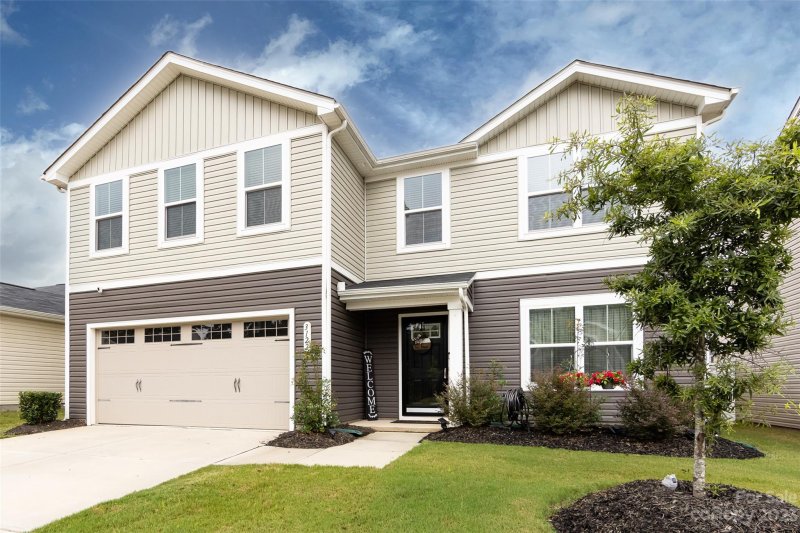 Property image 3 at 3122 Bouquet Street, Charlotte, NC 28215