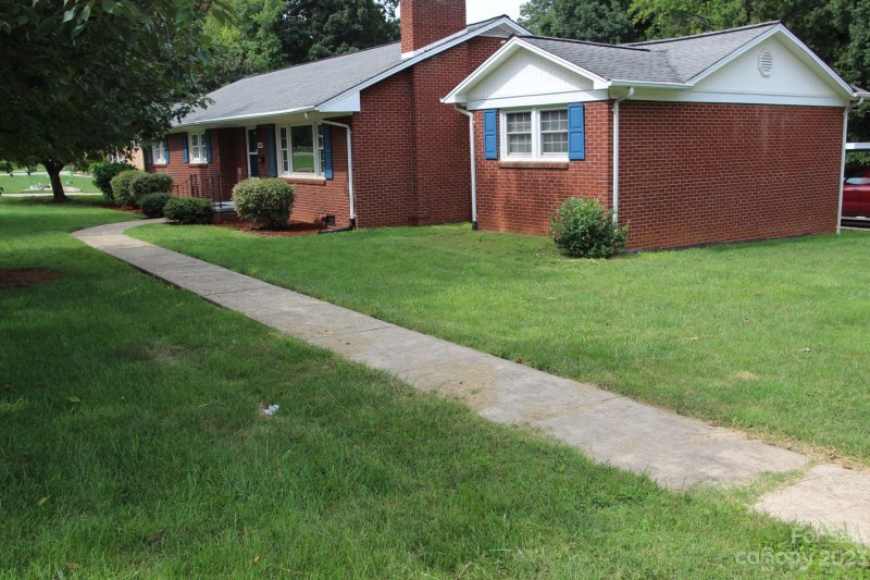 401 Armstrong Park Road