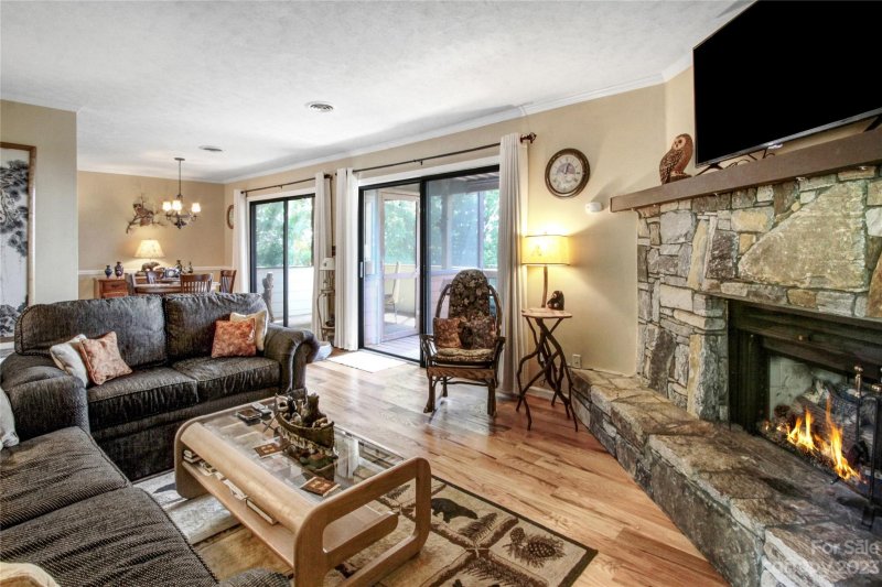 Property image 4 at 121 Toxaway Views Drive, Lake Toxaway, NC 28747