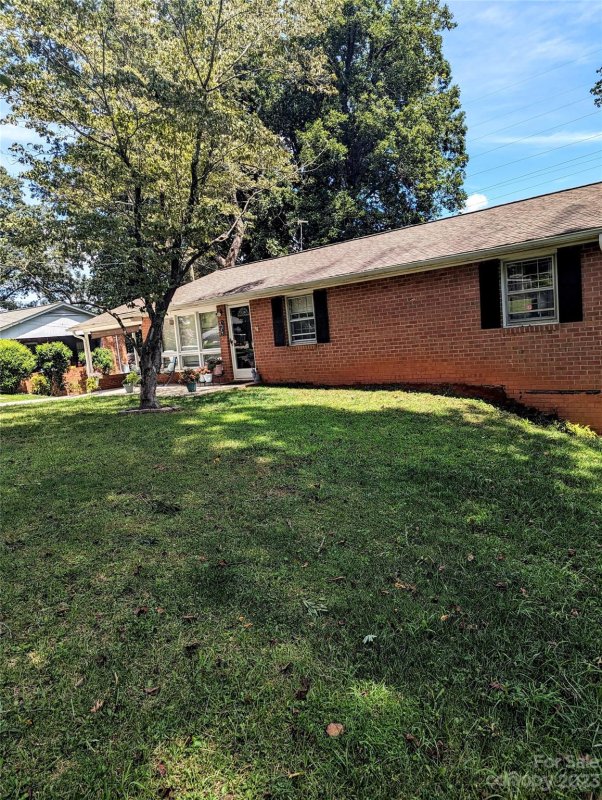 Property image 4 at 3255 Wilson Heights Street, Hildebran, NC 28637