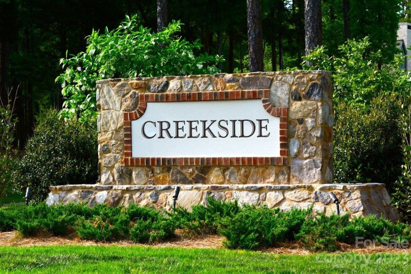 Property image 4 at 2418 Salute Boulevard, Mint Hill, NC 28227