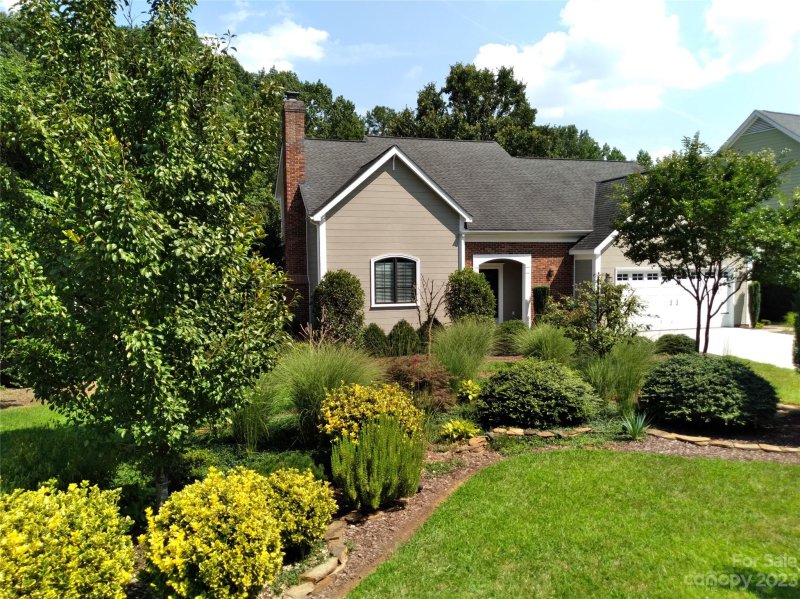 Property image 2 at 3515 Twelvestone Court, Charlotte, NC 28269