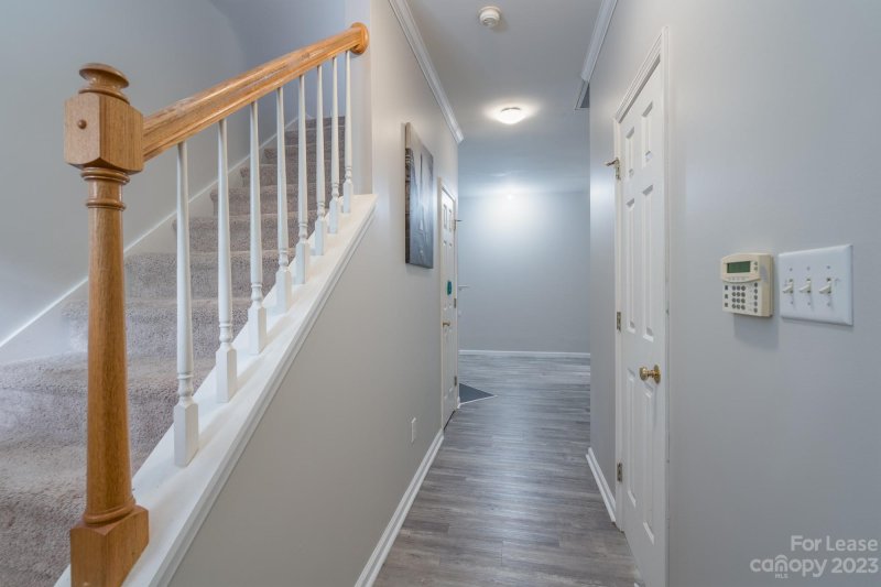 Property image 5 at 2226 Lennoxshire Square Court, Charlotte, NC 28210