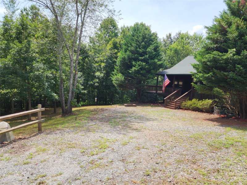 Property image 4 at 431 Cross Creek Drive, Rutherfordton, NC 28139