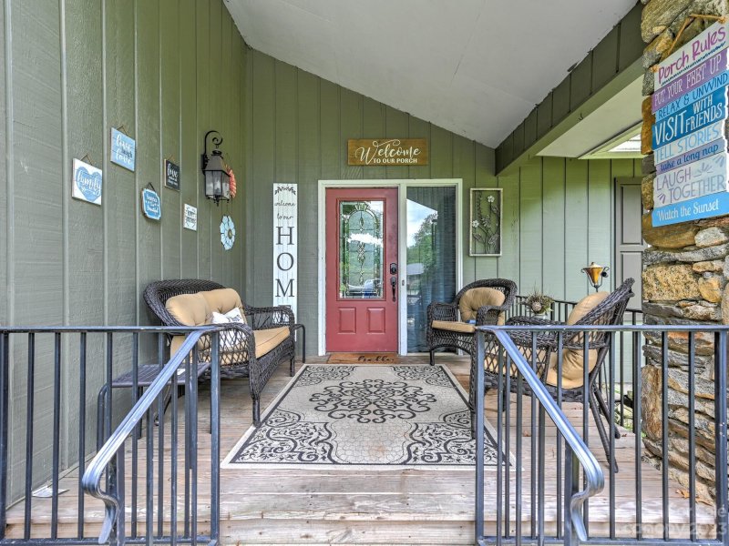 Property image 4 at 1 Blueberry Hill Road, Asheville, NC 28804