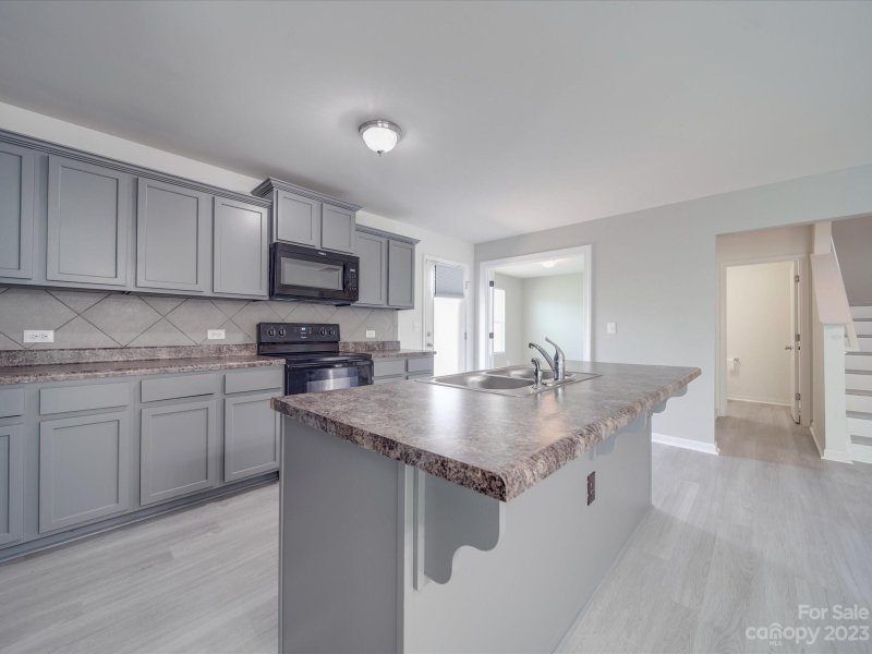 Property image 4 at 3207 Pikes Peak Drive, Gastonia, NC 28052