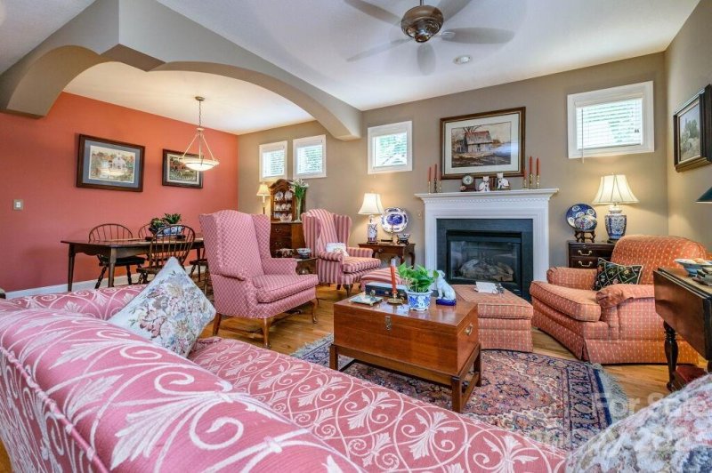 Property image 5 at 27 S Inglenook Lane, Flat Rock, NC 28731