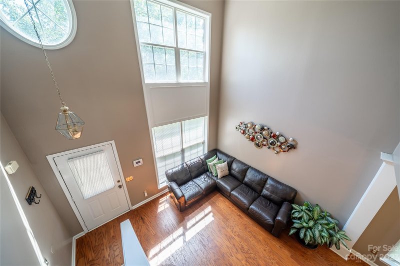 Property image 5 at 10319 Roundleaf Drive, Charlotte, NC 28213