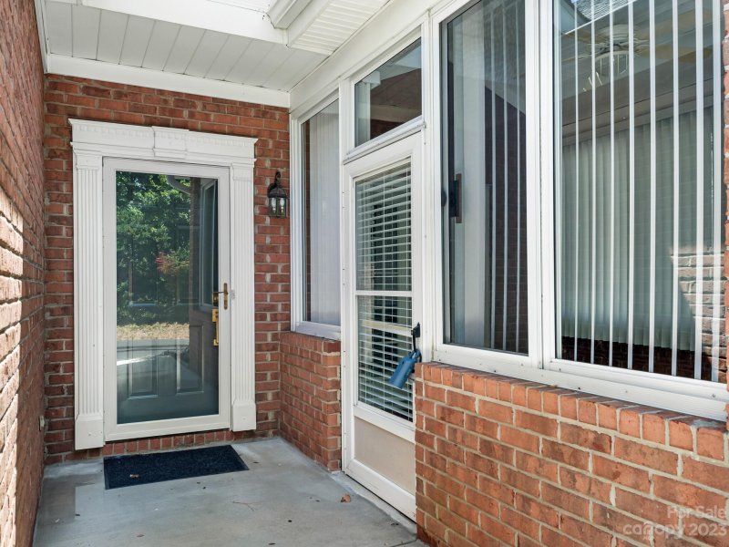 Property image 4 at 11317 Olde Turnbury Court, Charlotte, NC 28277