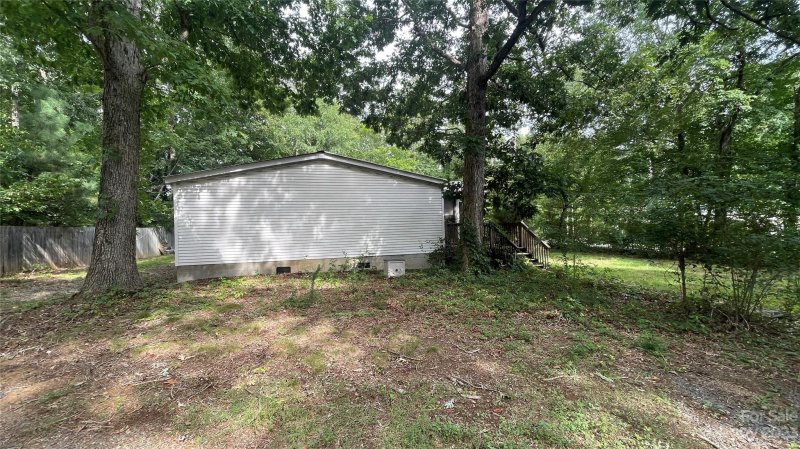 Property image 5 at 133 6th Avenue, New London, NC 28127