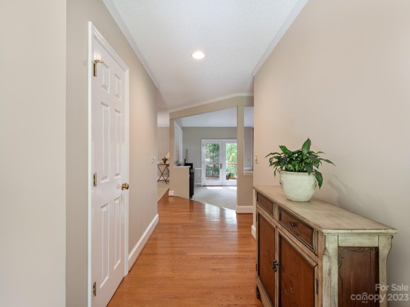 Property image 5 at 9221 Four Farms Road, Charlotte, NC 28215